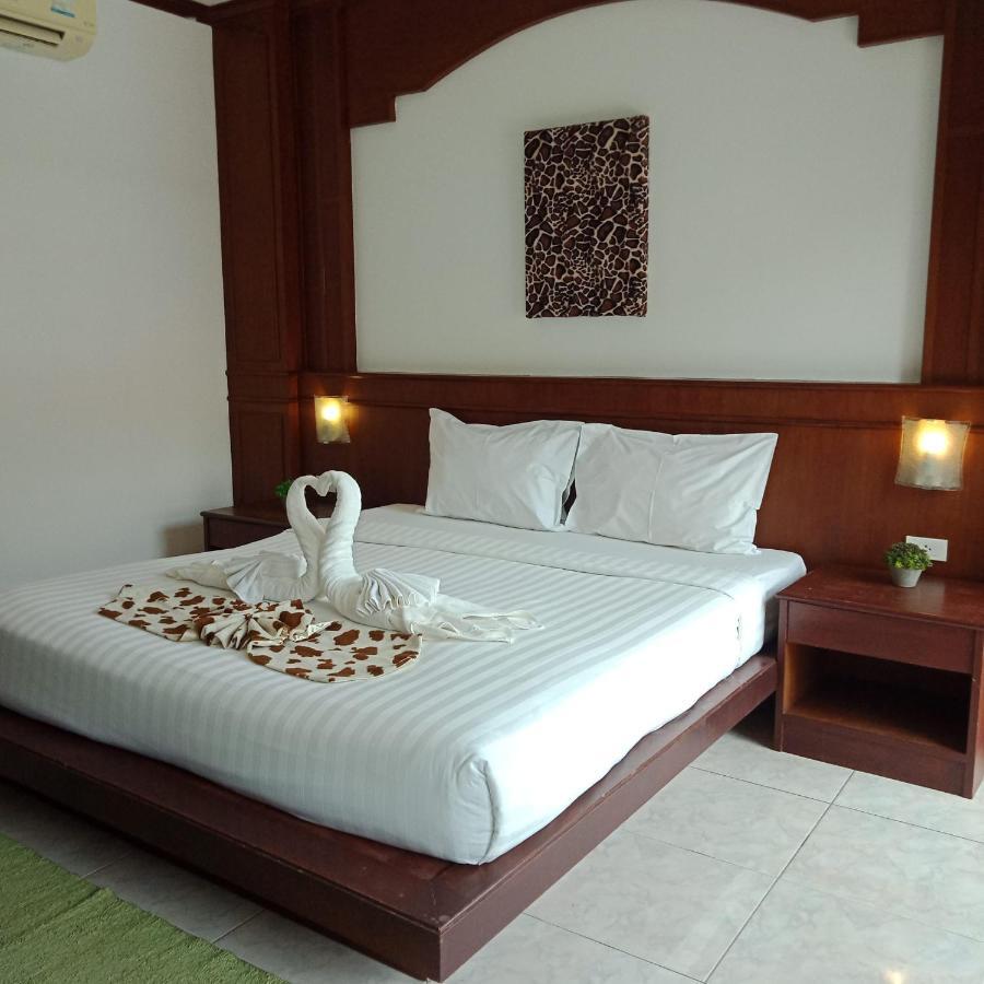 New Forest Patong 외부 사진